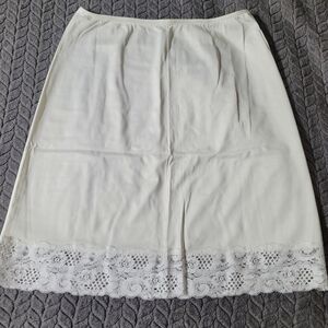 *29 Sears women's size small Aproxxmate measurments 30" X 20" vintage